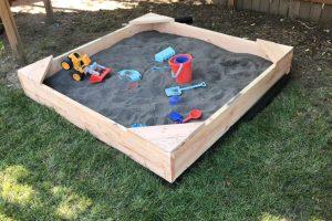 Simple Sandbox woodworking plan