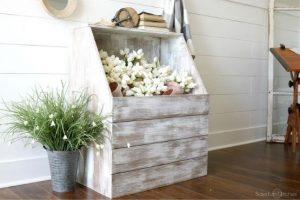 Antique Boot Box (with Shoe Storage) woodworking plan