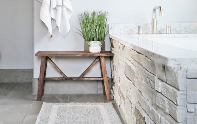 Small Rustic Bench woodworking plan