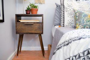 DIY Retro Side Table woodworking plan