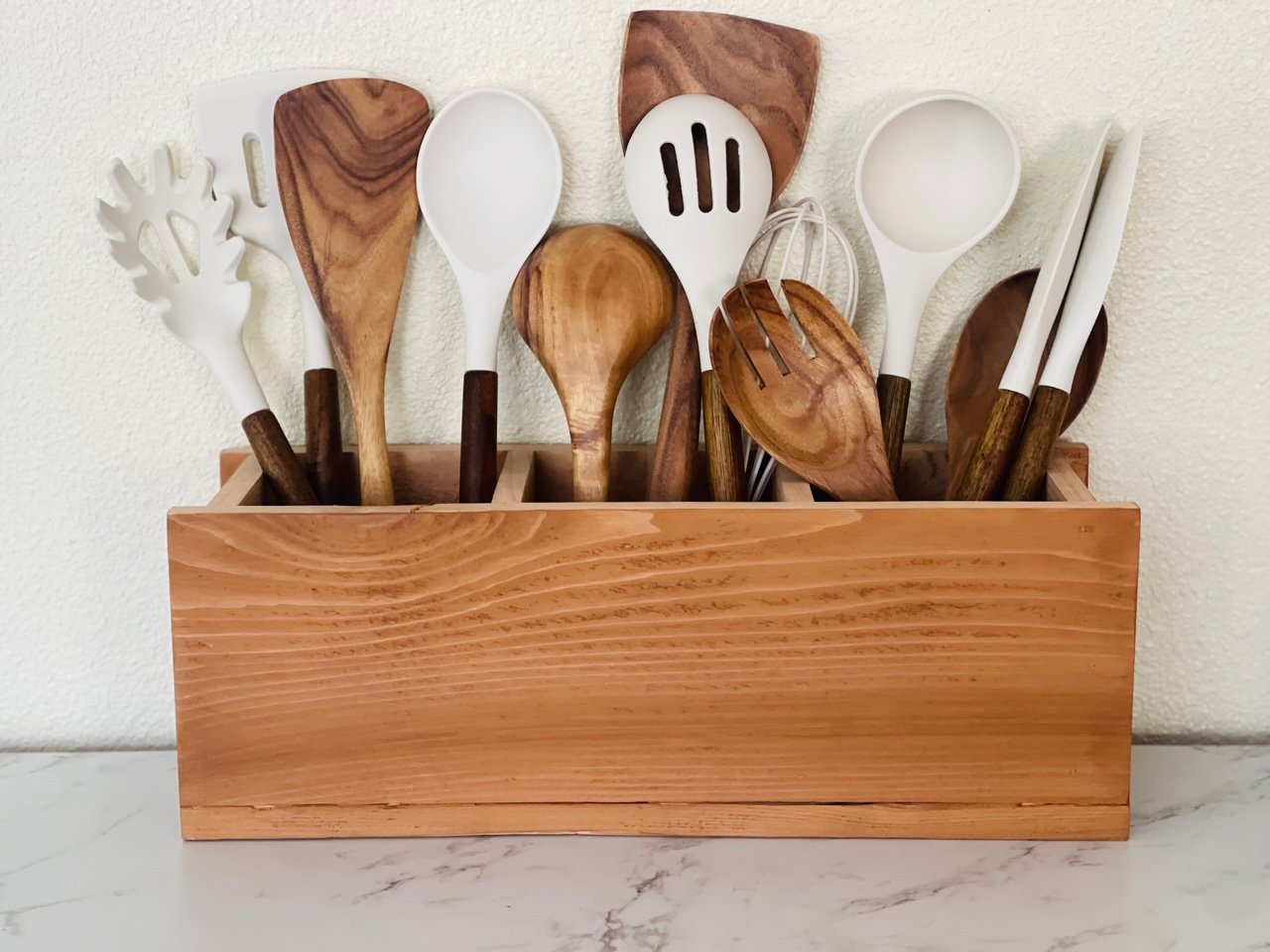 Wood Organizer Caddy for Utensils and More woodworking plan