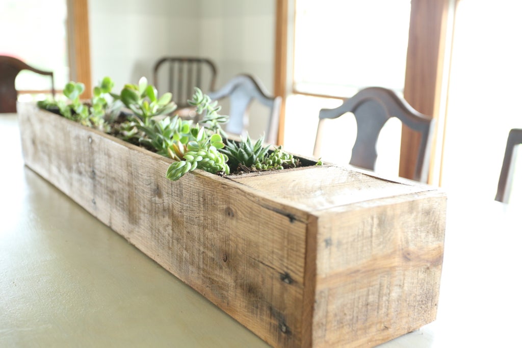 Succulent Planter From Pallet woodworking plan