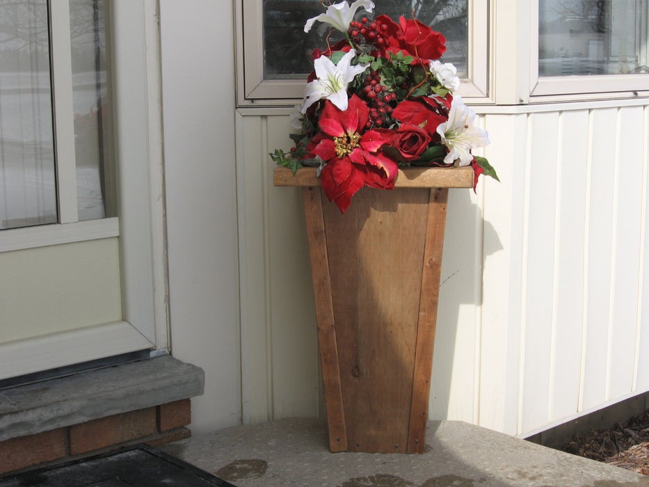 Deck Vase Planter - Image 1