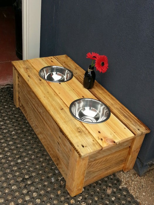 Doggy Dining Table woodworking plan