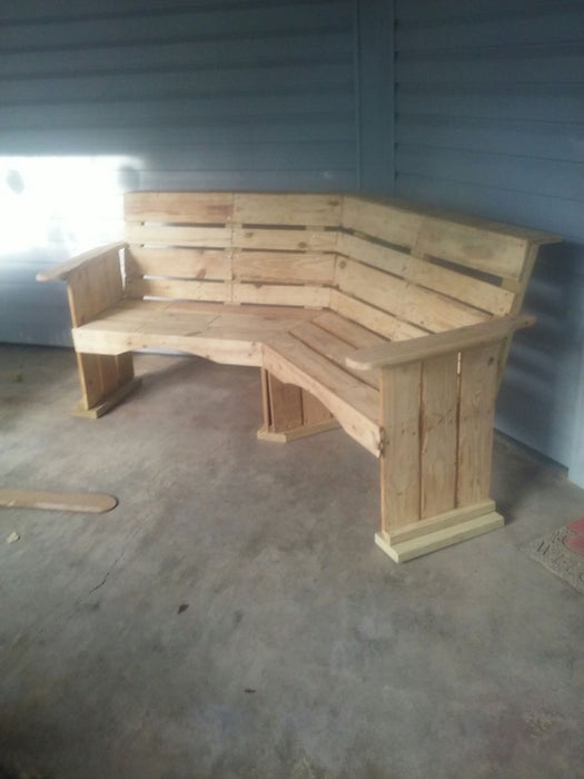 Pallet Corner Bench - Image 1