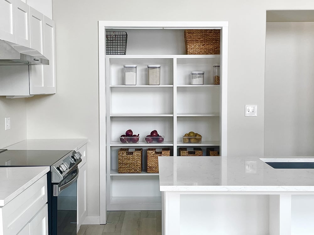 Built-In Pantry Shelving woodworking plan