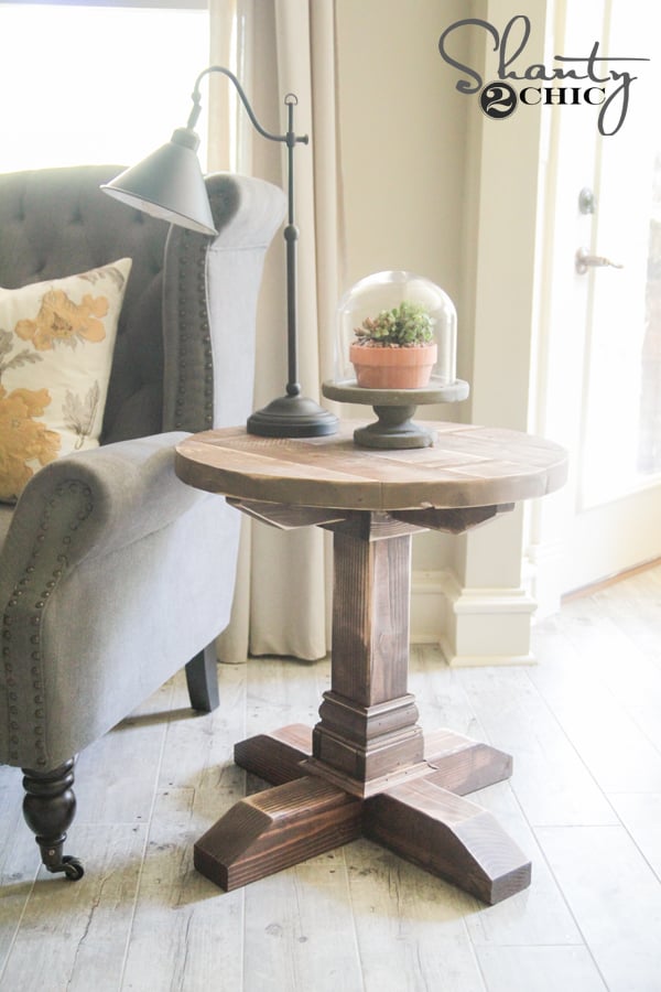 DIY Round Side Table woodworking plan