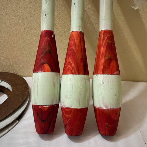 How to Make a Juggling Club With Pallet Woods - Image 1