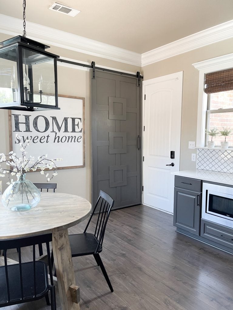 DIY Custom Barn Door woodworking plan