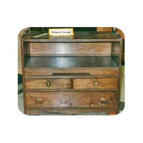 Woodworking Project Paper Plan to Build TV Stand woodworking plan