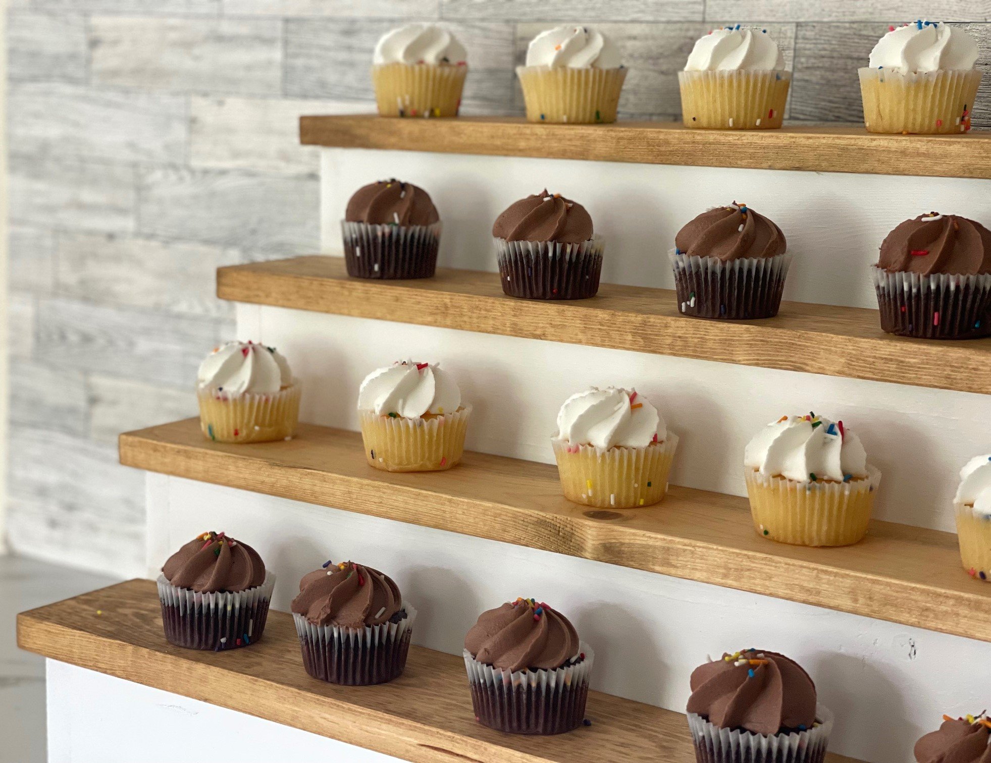 Cupcake Tiered Display Stand - Image 1