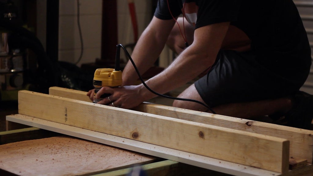 How Make a Flattening Jig for a Router - Image 1