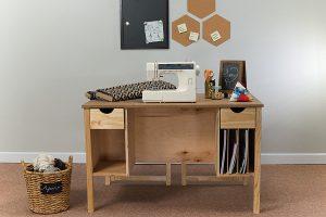 Expandable Craft Table woodworking plan