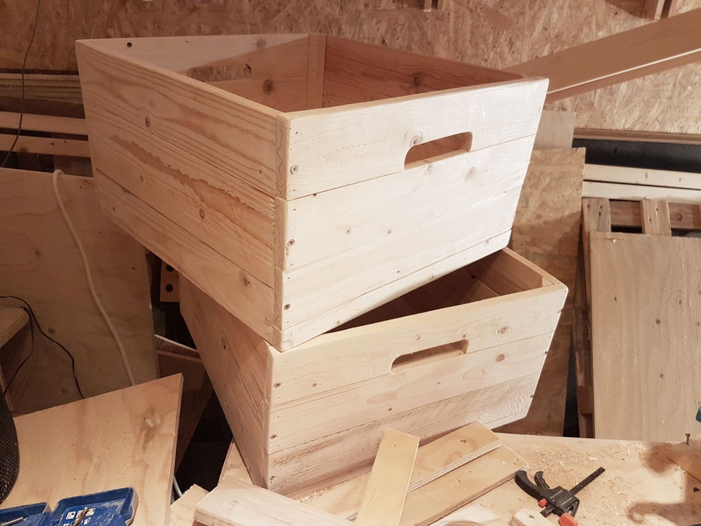 Simple Pallet Wood Crates - Image 1