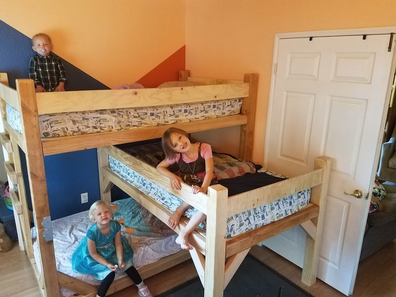 Children’s Triple Bunk Bed woodworking plan
