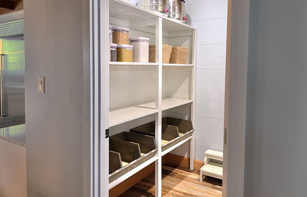 2×4 Storage Shelving woodworking plan
