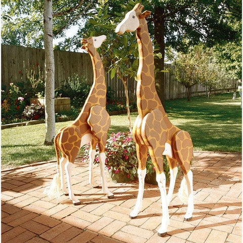 Woodworking Project Paper Plan to Build 4 ft. Giraffes - Image 1