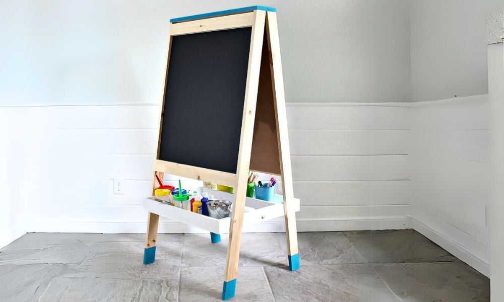 DIY Art Easel for Kids - Image 1
