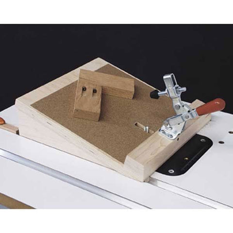 Woodworking Project Paper Plan to Build Pocket-Hole Routing Jig woodworking plan