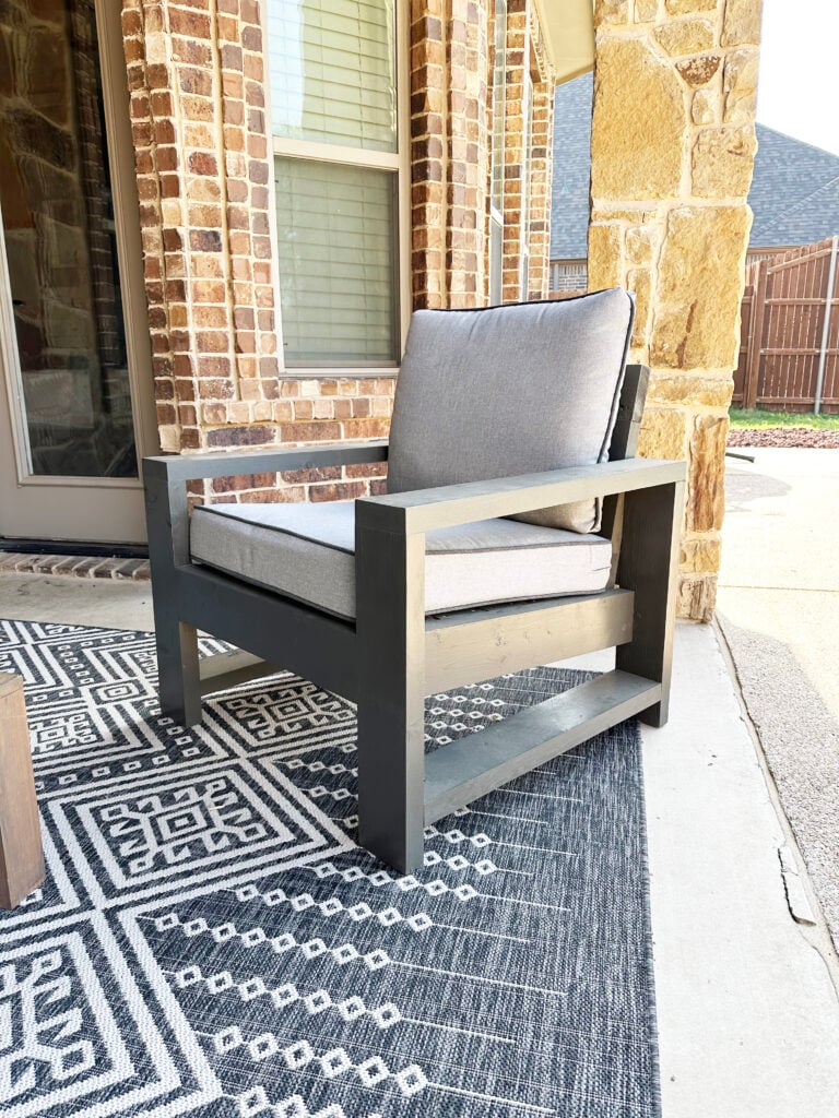 How to Build an Outdoor Chair - Image 1