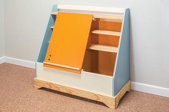 Toy Box with Easel - Image 1