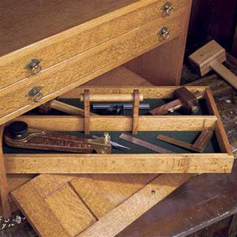 Woodworking Project Paper Plan to Build Mission Style Tool Chest - Image 1